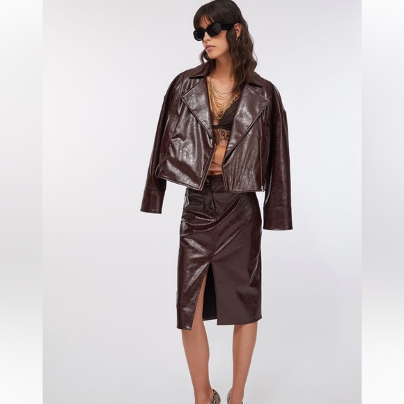 Women's Burgundy Leather Jacket - Picture 6 of 6